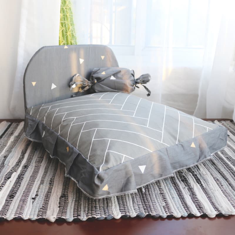Teddy Small Dog Bed thumbnail 3