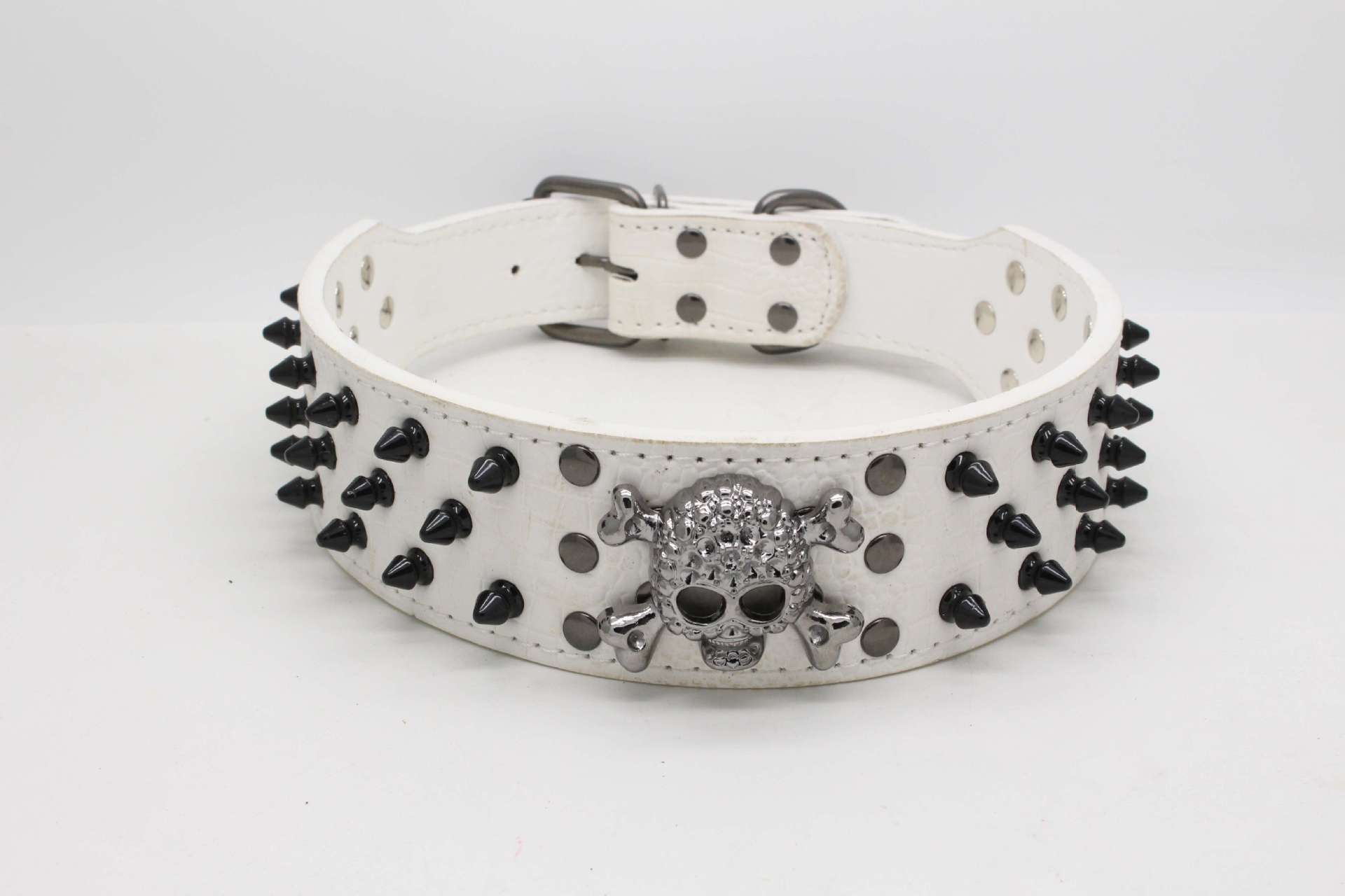 Skull Collar Round Head Nail thumbnail 3