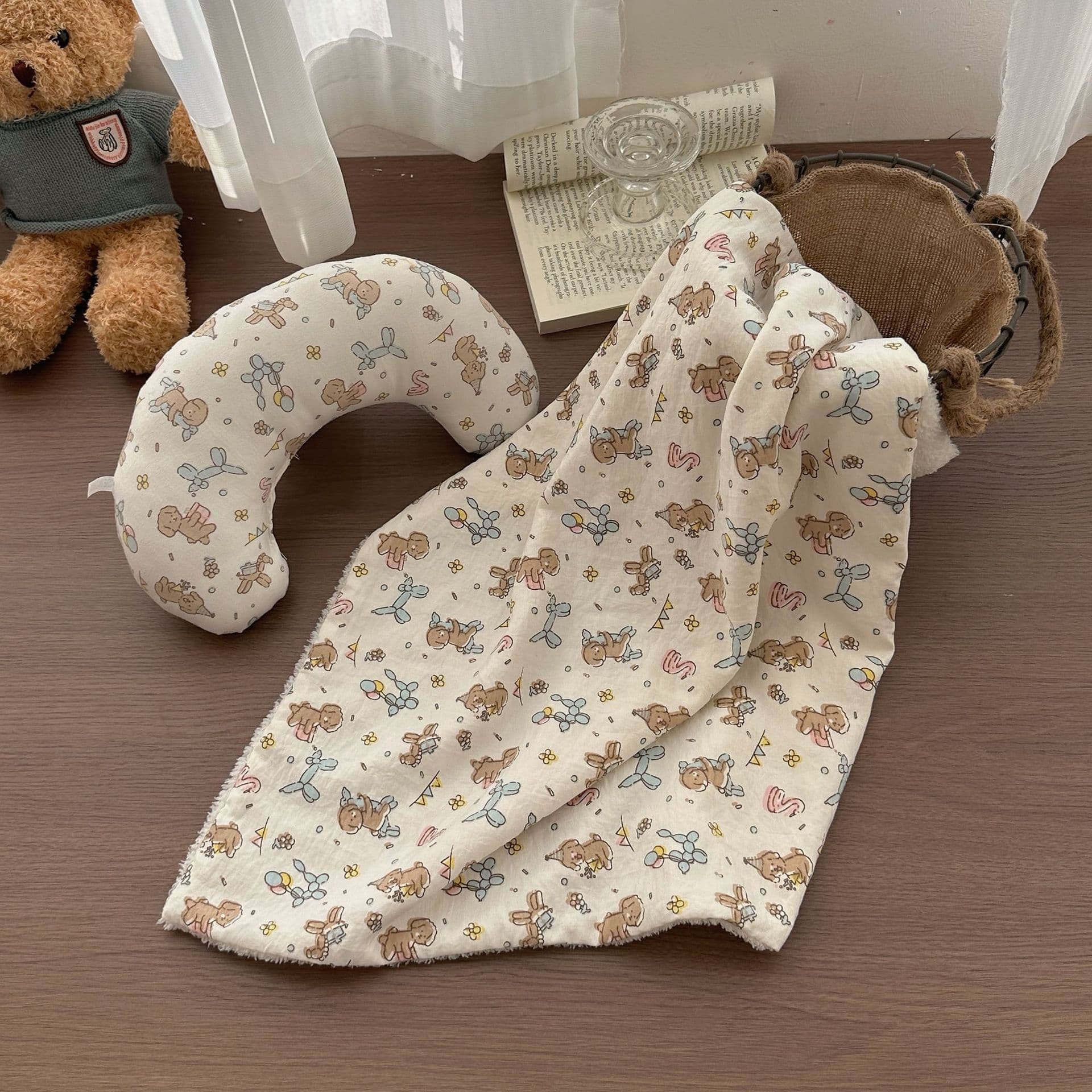 Skin Friendly Pillow Cat Bed view 1
